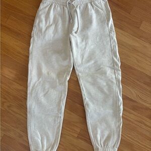 Aritzia TNA Off-white Joggers